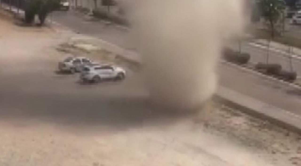 Bursa'da çıkan hortum korku dolu anlar yaşattı